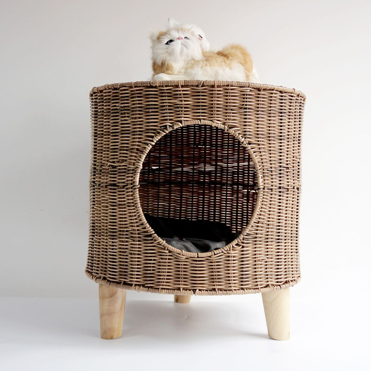 Cane Woven Cat Kennel,  Removable and Washable Nest