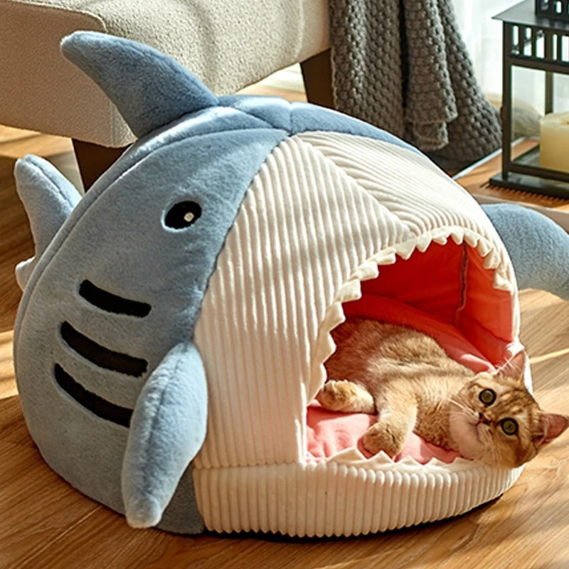 BABEECATS Big Mouth Shark Pet Nest